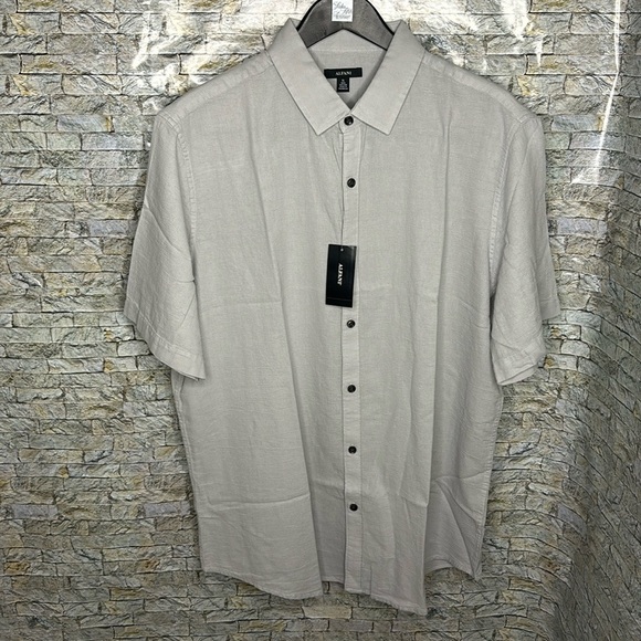🔥🔥Alfani Men Button Size: XL🔥🔥 - Picture 1 of 11